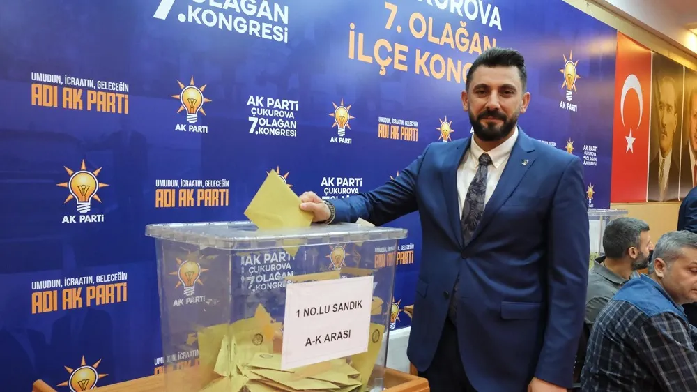 AK PARTİ’DE BAŞKAN DEĞİŞMEDİ