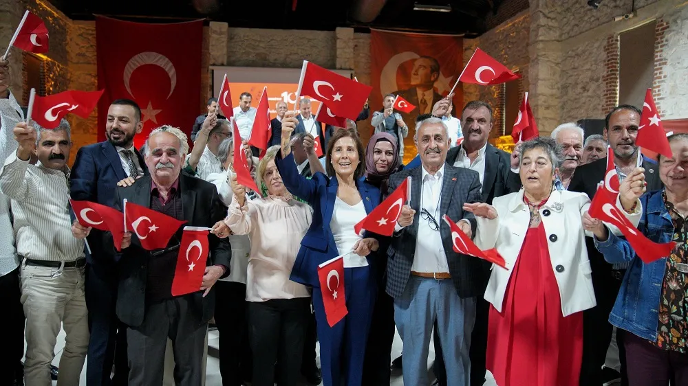 MAHALLEDE DEMOKRASİ YURTTA CUMHURİYET