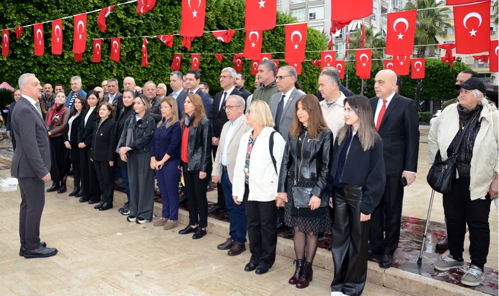  “ÜLKEMİZDE DİŞ HEKİMİ ENFLASYONU YAŞANIYOR”