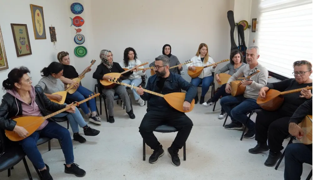 ÇUKUROVA’DA ÜCRETSİZ SAZ KURSU