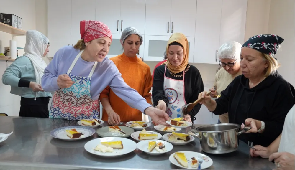 ÇUKUROVA’DA ÇİKOLATA VE PASTA KURSUNA YOĞUN İLGİ