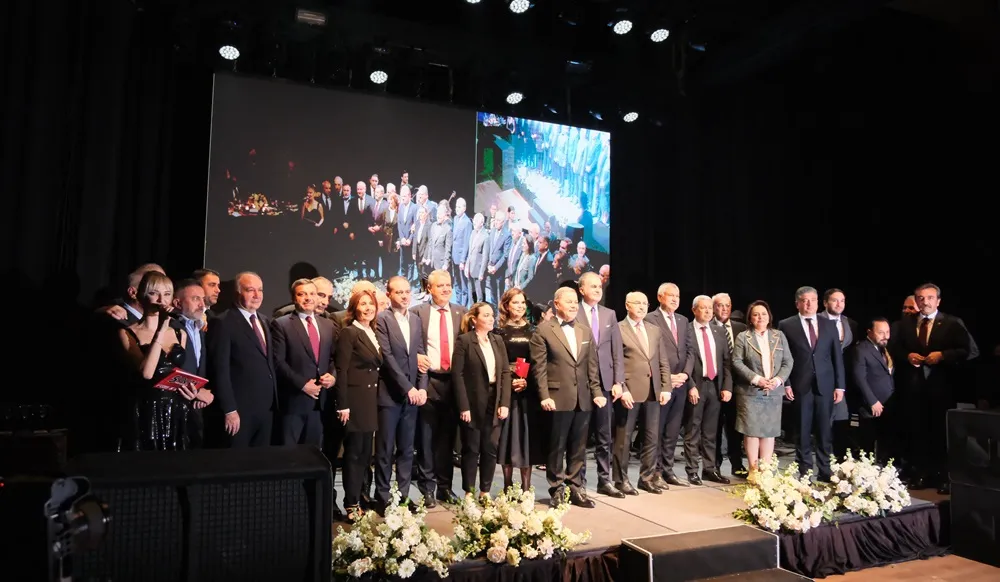 ADANA’DA ÖZLENEN TABLO