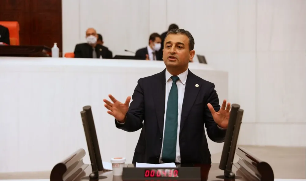 BULUT: SARAY KENDİ TASARRUF GENELGESİNE NEDEN UYMUYOR?