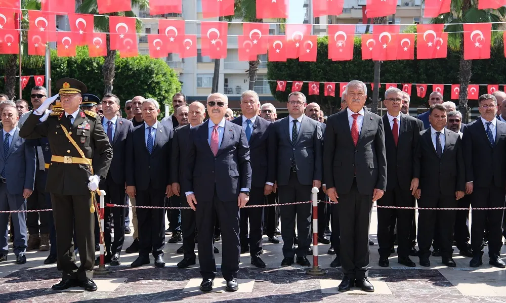 ADANA’DA 30 AĞUSTOS ZAFER BAYRAMI KUTLAMASI