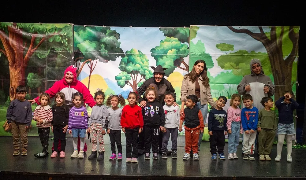 ÇOCUKLAR SEYHAN’DA TİYATRO İLE BULUŞTU