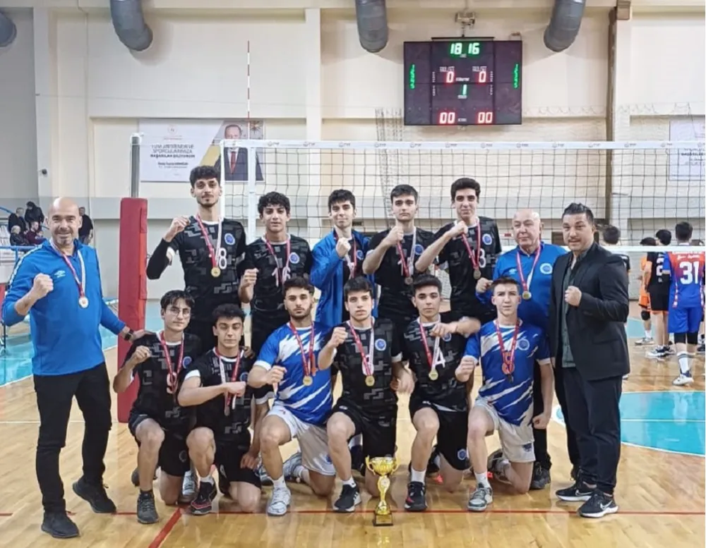 ADANA ŞAMPİYONU OLDU