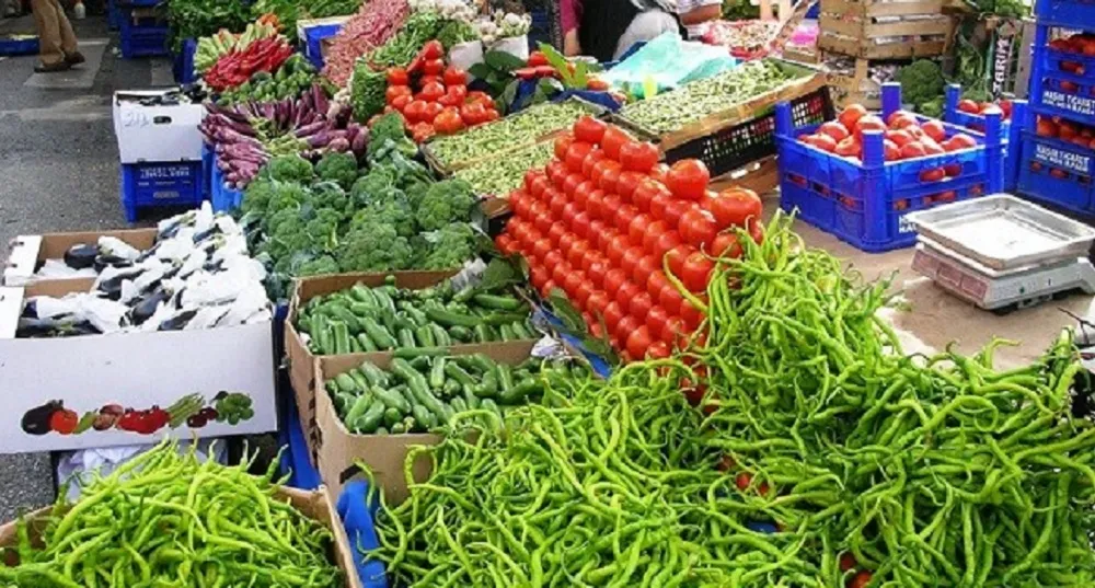 “NİSAN AYINDA MARKETTE 39 ÜRÜNÜN 28’SİNDE FİYAT ARTIŞI, 11’İNDE İSE FİYAT AZALIŞI GÖRÜLDÜ
