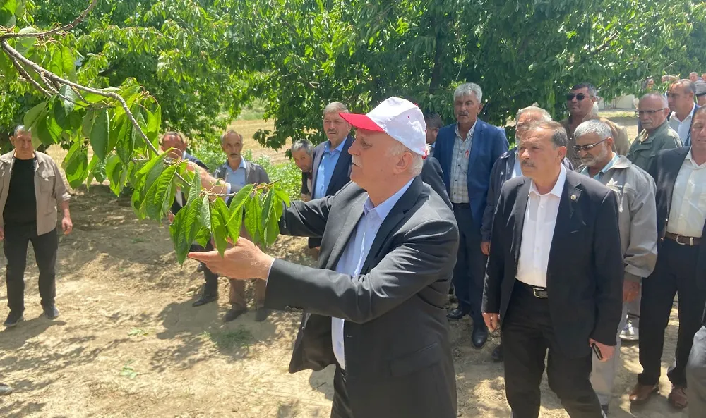 “DOĞAL AFETLER TARIMSAL ÜRETİMİ OLUMSUZ ETKİLİYOR”