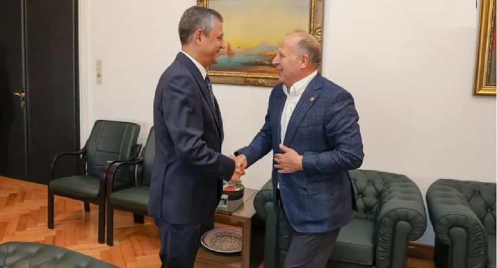 DEMİRÇALI’DAN CHP GENEL BAŞKANINA ZİYARET