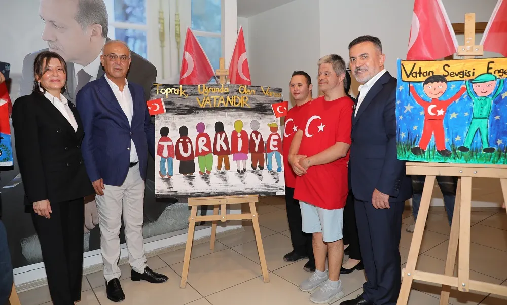 AK PARTİ’DE “15 TEMMUZ TEMALI RESİM SERGİSİ”