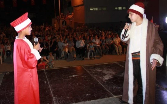 Minik Eller Yıl Sonu Etkinliğinde Göz Doldurdu