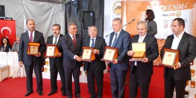 Adana’da 117 Üretici “Bal” yarışmasında