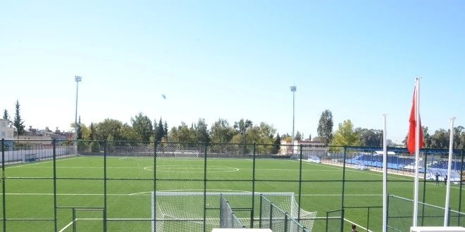 Kaynak Kardeşler Stadı Işıklandırıldı