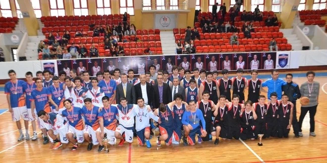 BİLFEN Basketbolda Adana Şampiyonu