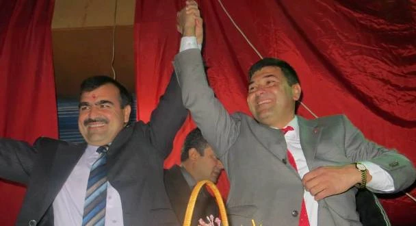 İmamoğlu’nda AKP’den MHP’ye Katılım