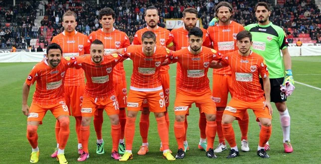 Adanaspor Deplasmanda 1 Puana Sarıldı