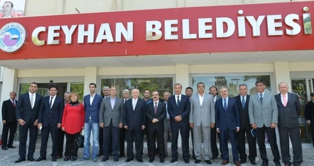 Ceyhan’da Öztürk’ü Ziyaret Etti