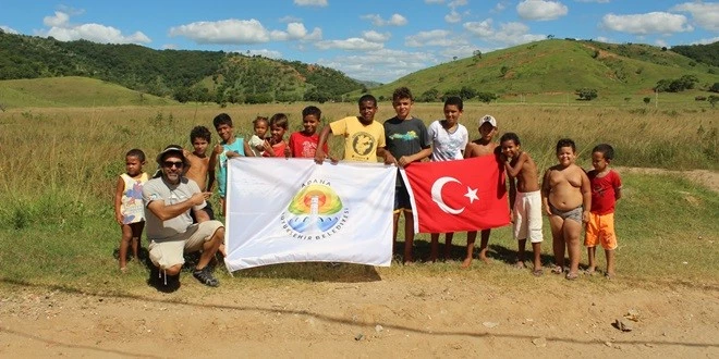 Adana’dan Birlik, Sevgi Ve Dostluk Mesajı