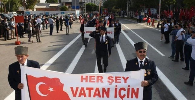 ADANA’DA COŞKUYLA KUTLANDI