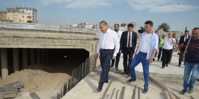 BÜYÜKŞEHİR’DEN ALTGEÇİT VE YOL ATAĞI