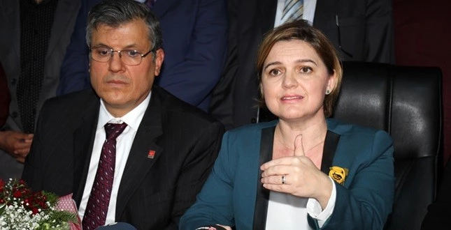 SELİN SAYEK BÖKE