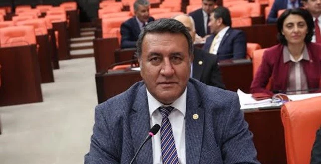  “SORUMLULUĞU OLANLAR İSTİFA ETSİN “