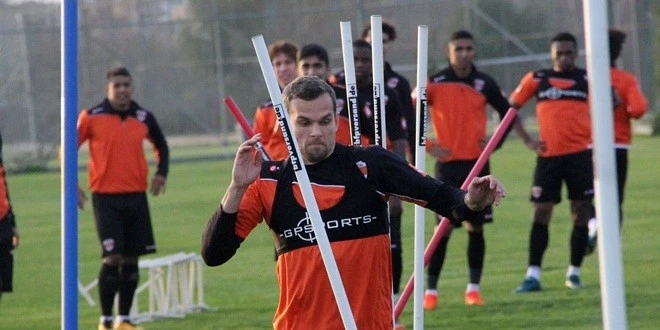 KAPLAN ÇİFT İDMAN YAPIYOR
