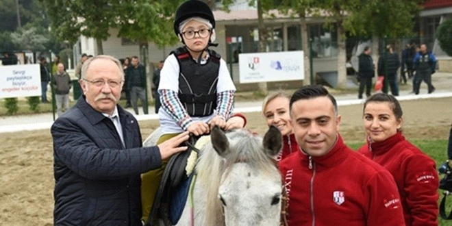 AT’LA TERAPİ MERKEZİ ADANA’DA AÇILDI