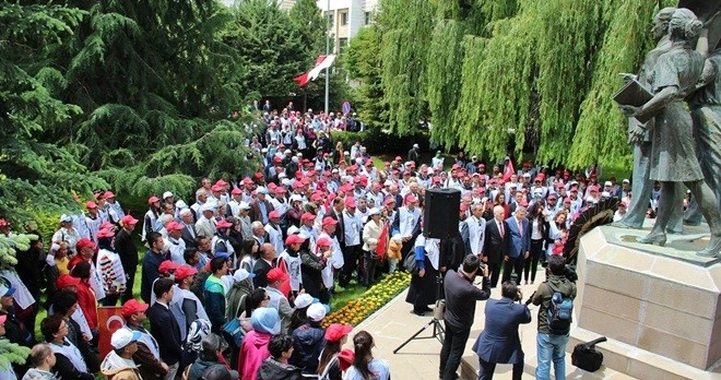 ORGAN NAKLİ OLAN 438 HASTA BİRARAYA GELDİ DÜNYA REKORU KIRDI