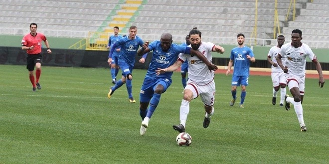 DEMİRSPOR DEPLASMANDA 2-0 GALİP!