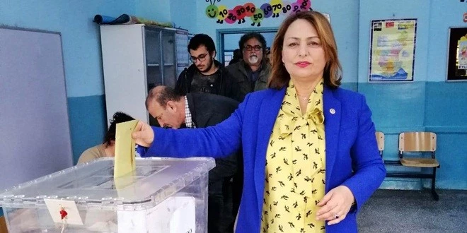 “SEÇİMLER, DEMOKRASİ ŞÖLENİ HAVASINDA SON BULSUN”