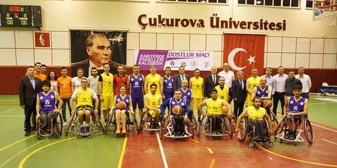  ‘DOSTLUK MAÇI’NDA BULUŞTULAR