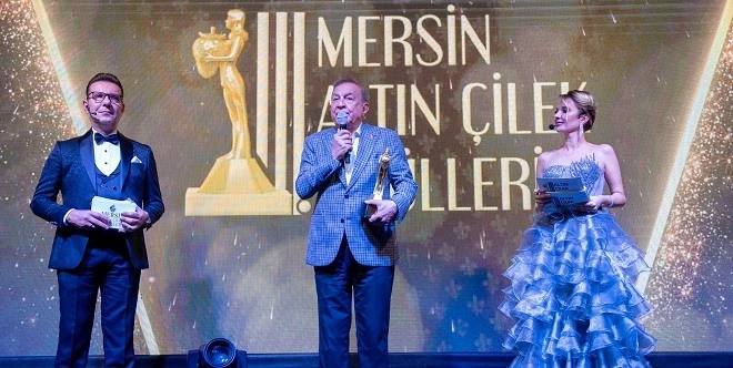 SEYHAN’A “GENÇ DOSTU ŞEHİR ÖDÜLÜ”