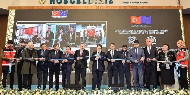 YANIK ADANA’DA SOSYAL HİZMET MERKEZİNİ AÇTI