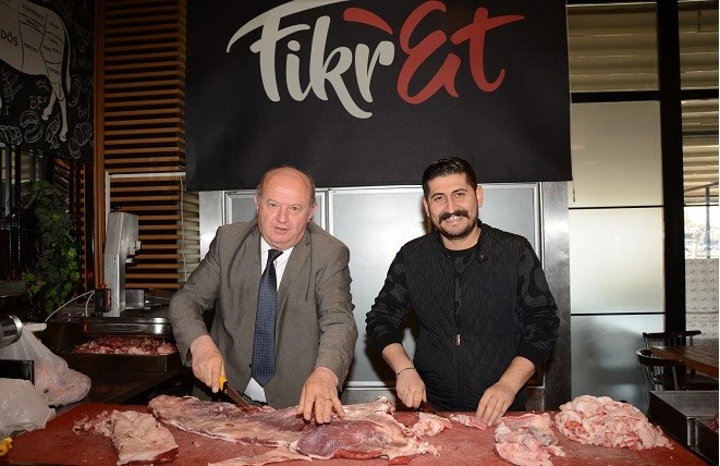 ÇGC BAŞKAN VE YÖNETİMİ FİKRET STEAKHOUSE’DA