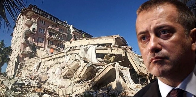 FATİH ALTAYLI: SAKIN SİLMEYE KALKIŞMAYIN!
