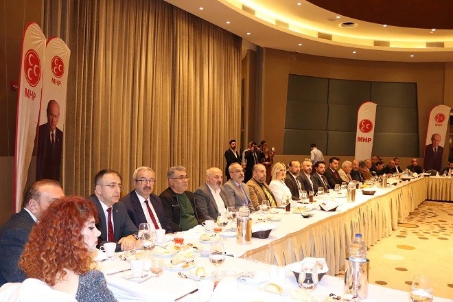 MHP ADANA’DA MİLLETVEKİLİ ADAYLARINI TANITTI