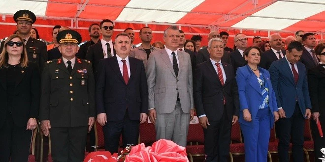 ADANA’DA 19 MAYIS ATATÜRK’Ü ANMA, GENÇLİK VE SPOR BAYRAMI KUTLANDI