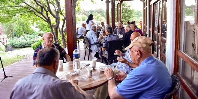 <strong>ANKARA’DA ALTINPARK YAŞLILAR LOKALİ</strong>