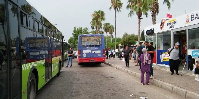 ADANA TRAFİĞİNİN FOTOĞRAFI