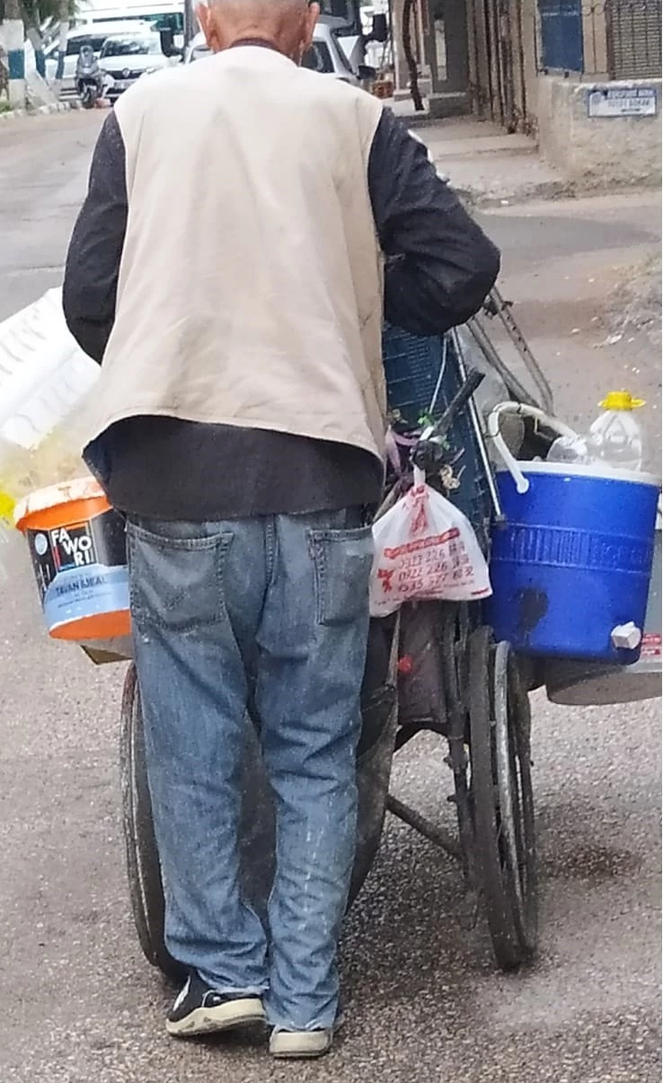 HASTA SANDELYESİ GEÇİM KAYNAĞI!