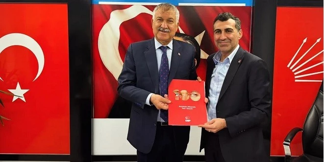 ADANA CHP’DE SON BAŞVURUYU ZEYDAN KARALAR YAPTI